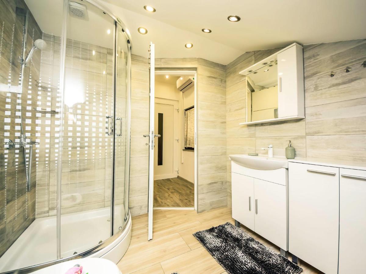 Apartment Matanovi Dvori-2 By Interhome Вир Екстериор снимка