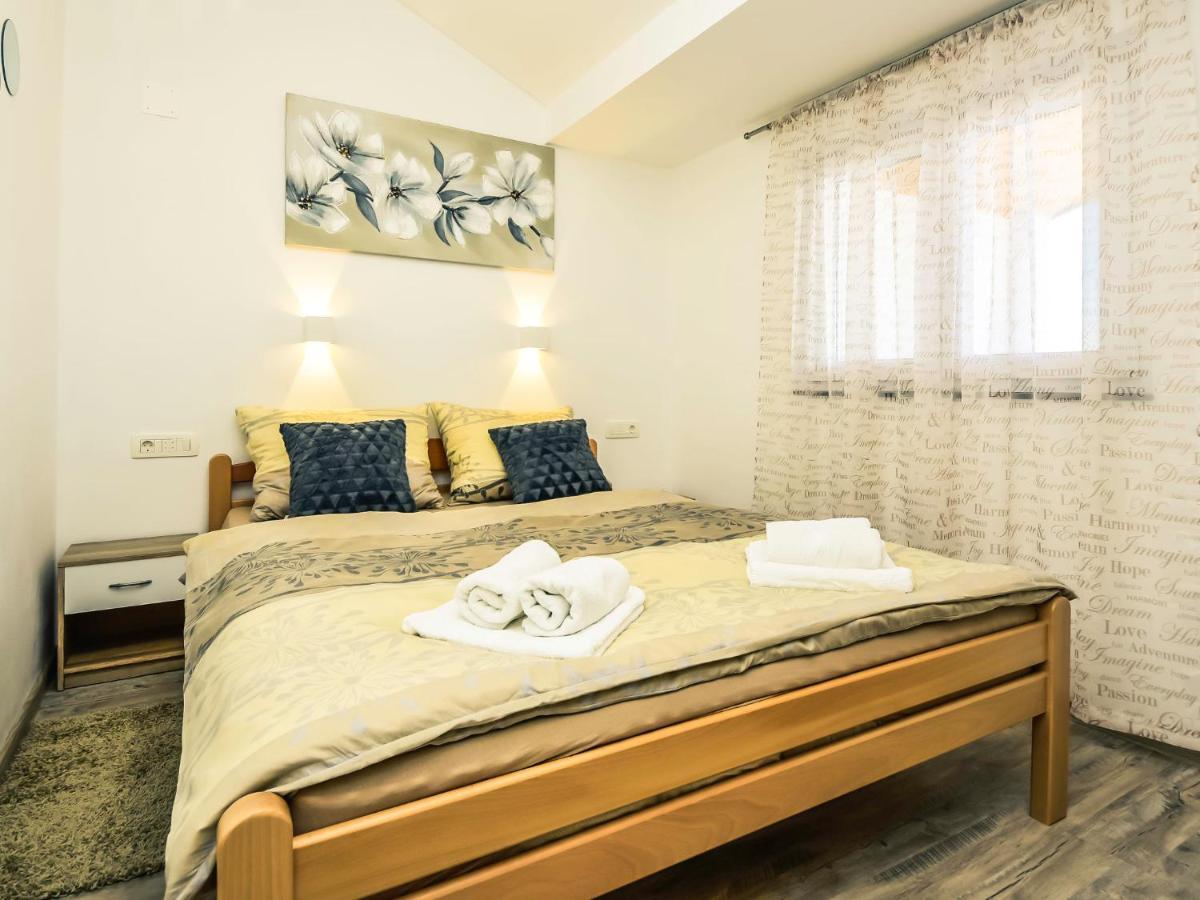 Apartment Matanovi Dvori-2 By Interhome Вир Екстериор снимка